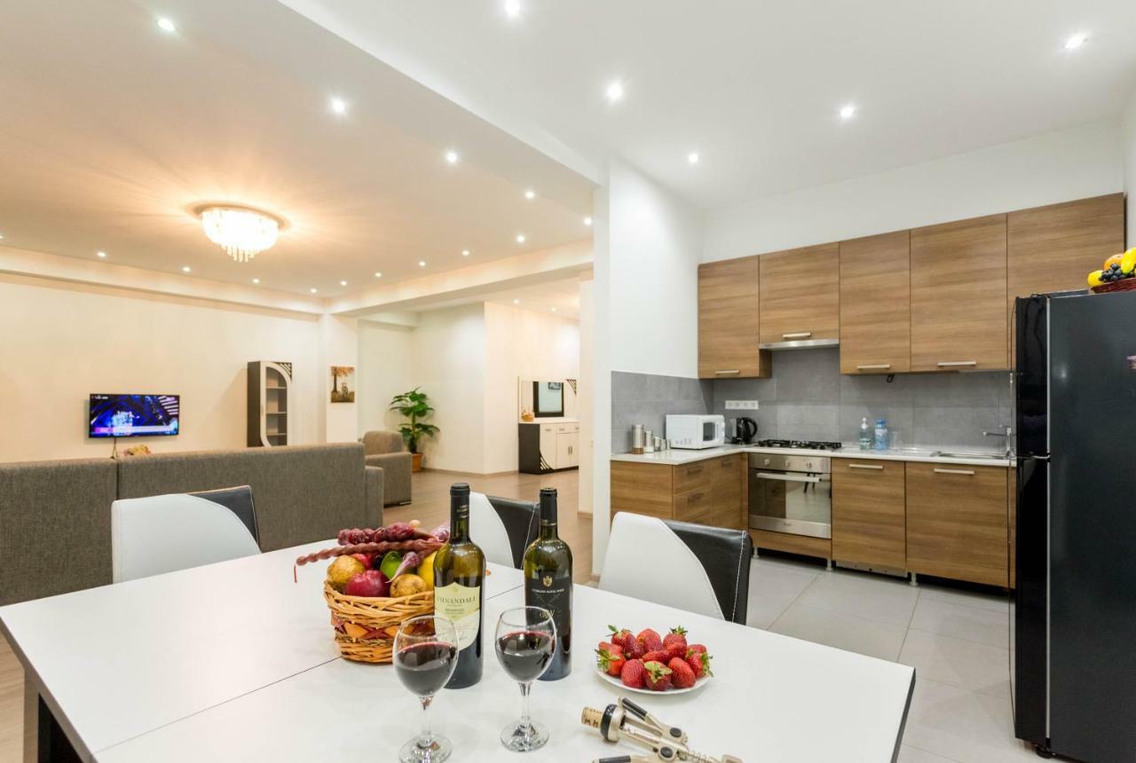 Tbilisi Sweet Home Apartment Екстер'єр фото