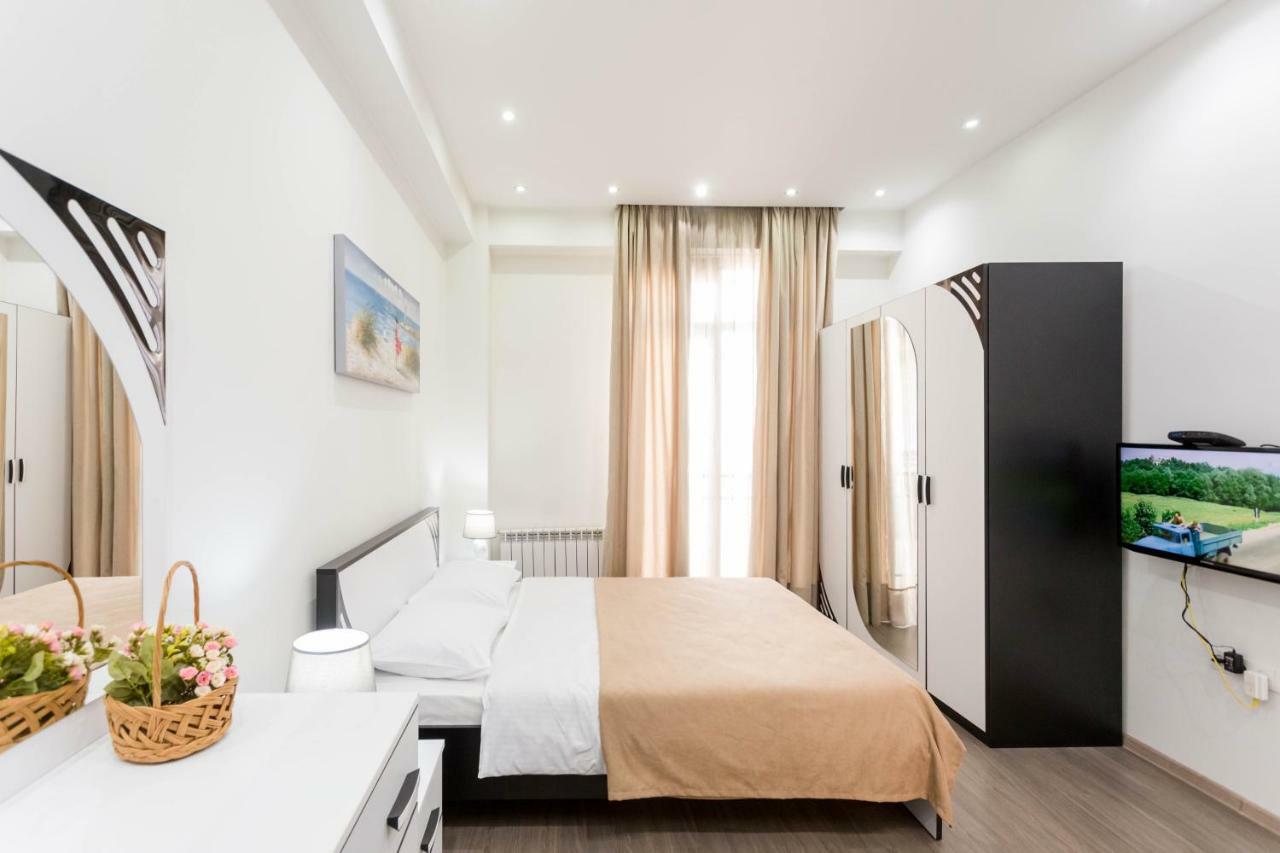 Tbilisi Sweet Home Apartment Екстер'єр фото