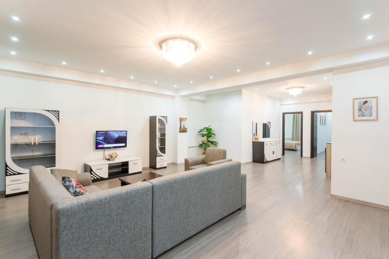 Tbilisi Sweet Home Apartment Екстер'єр фото